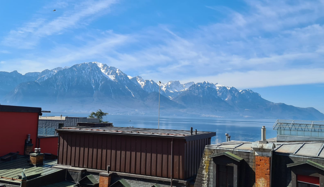 Montreux  – Grand appartement de 5 pièces – Vue sur lac et montagnes>